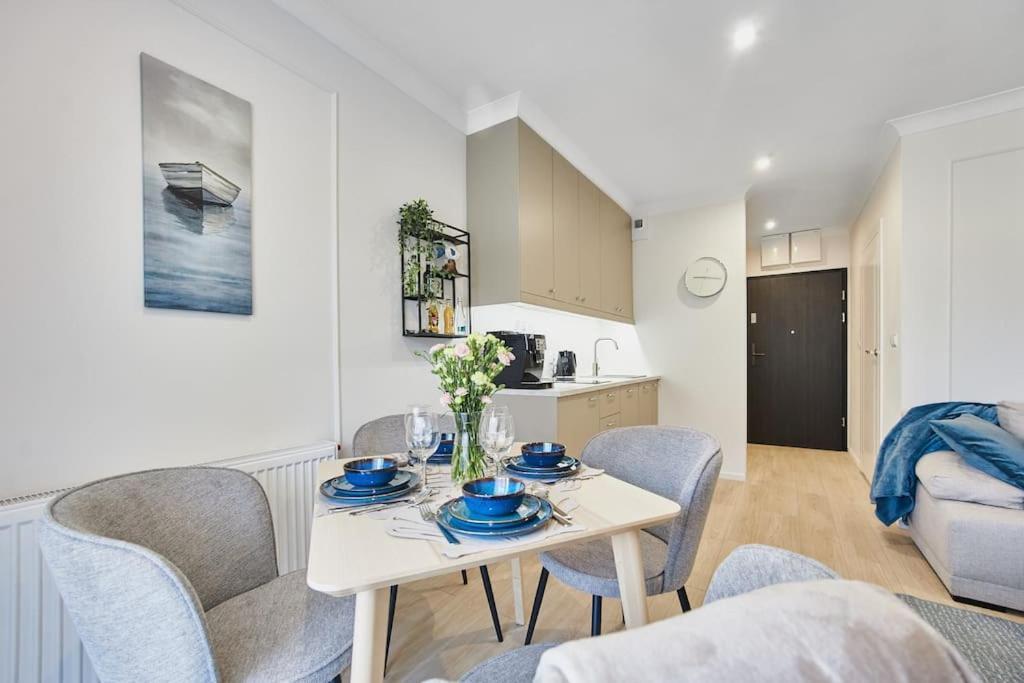 Golden Hour Apartments- Plac Slowianski 17 Swinoujscie