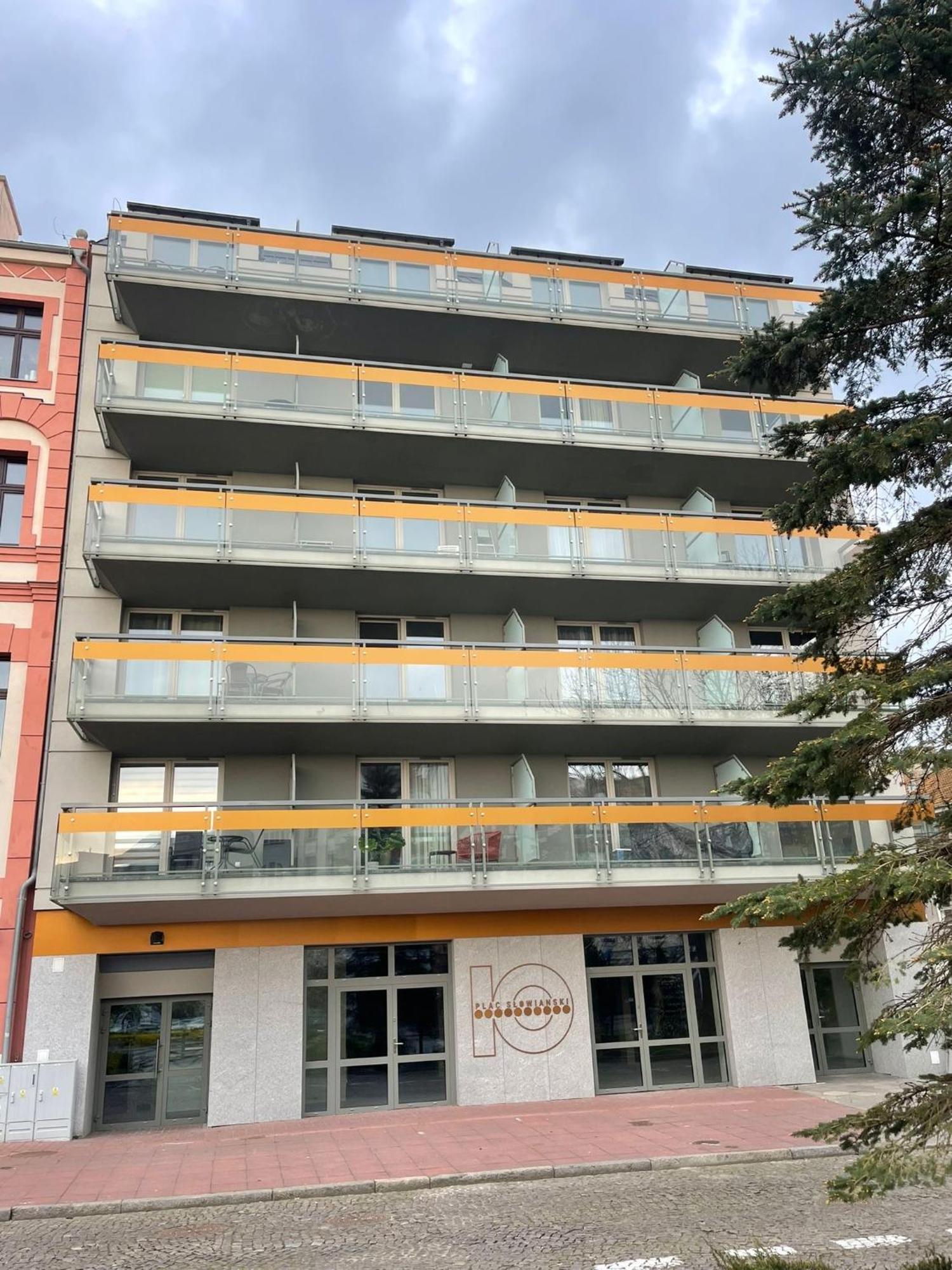 Golden Hour Apartments- Plac Slowianski 17 Apartment *